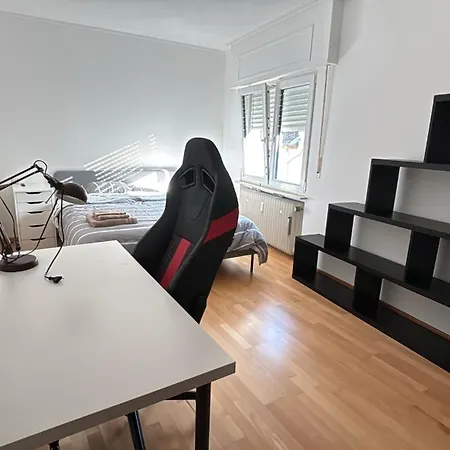For Business Trip, Phd Student Accommodatie bij particulieren
